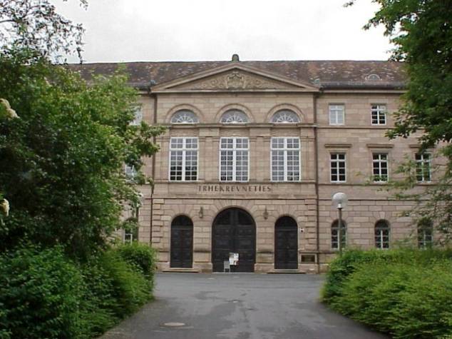 Schloss Burgfarrnbach
